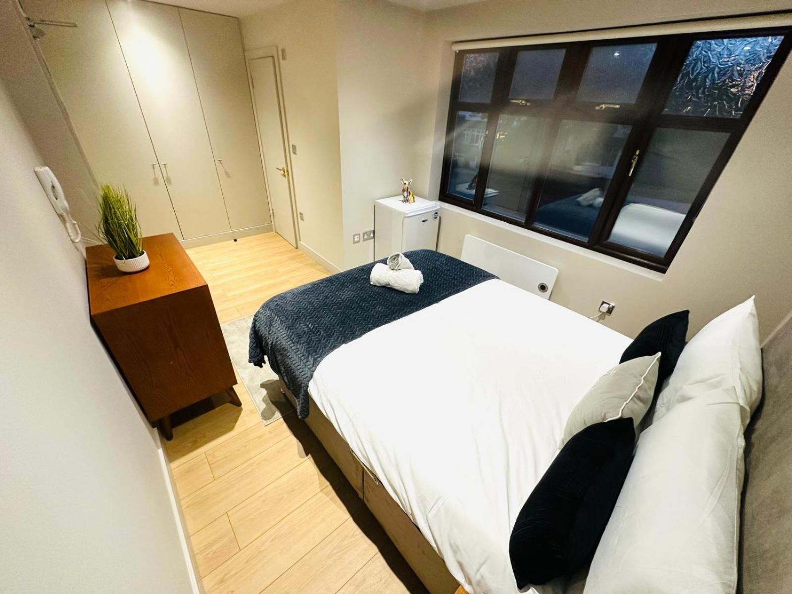 Luxury Flats, Convenient For Tourists * Londra